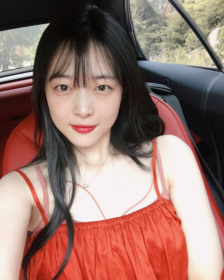 崔雪莉 sulli