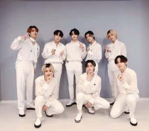 ATEEZ ✨