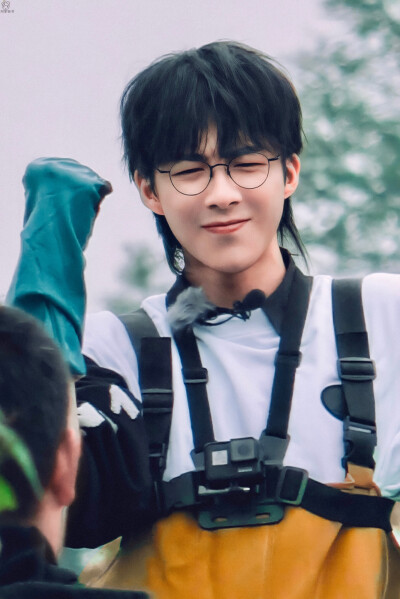 刘宇宁 鲜厨100第二季饭拍
cr. 刘宇宁·s刘家菇凉