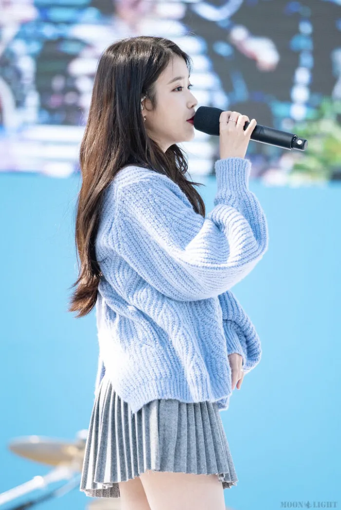 MoonLight_iu