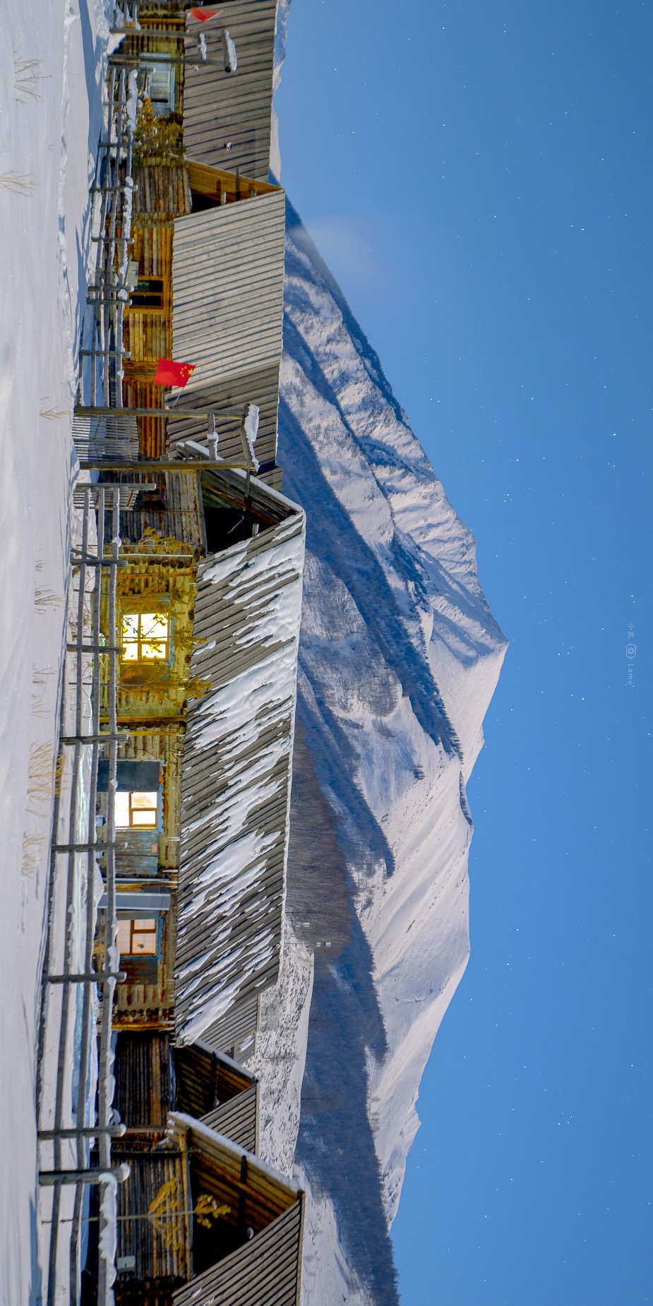  电脑桌面壁纸 横屏壁纸 锁屏雪山 图源小武拉莫