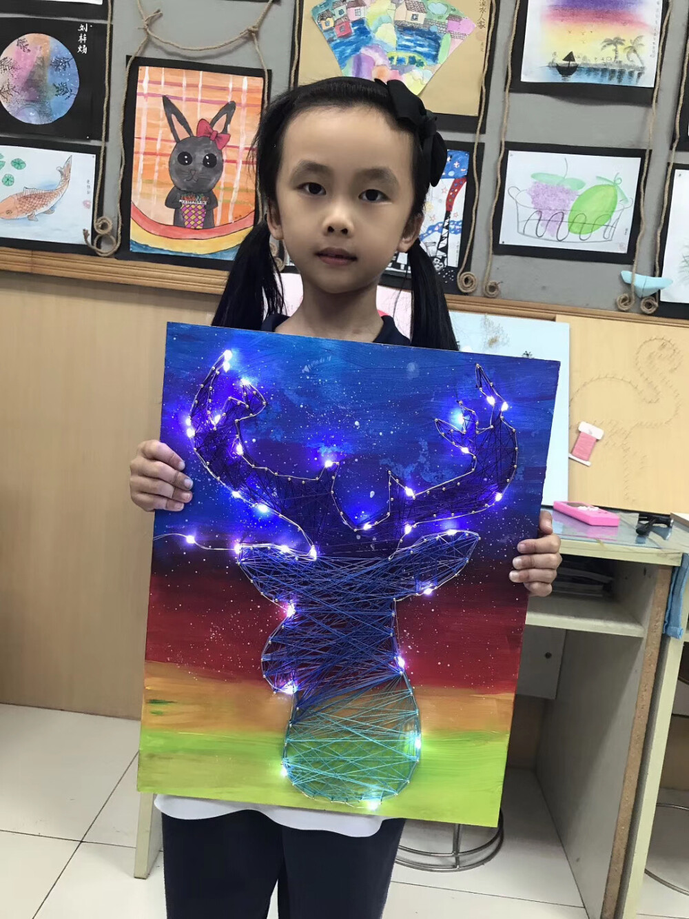 学生完成的钉子画作品！