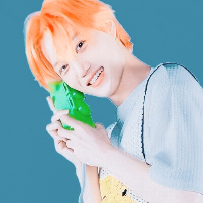 金钟仁
/安芋/
EXO回归我搞个choujiang吧