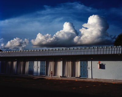 浓烈的色彩 | Trent Parke镜头里的夏天
