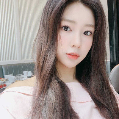 姜惠元Hyewon