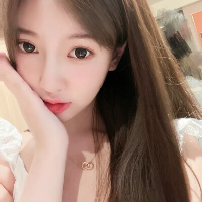 ，