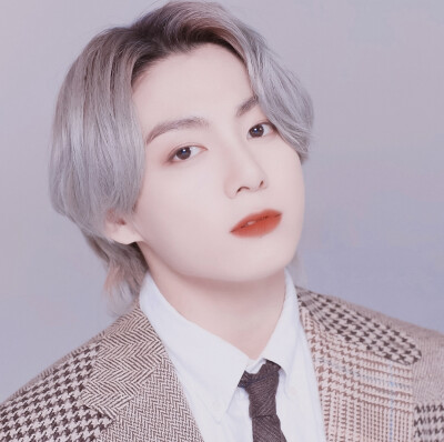 “别让我觉得你不够爱我”
Jungkook／田柾国
©闵雨汐