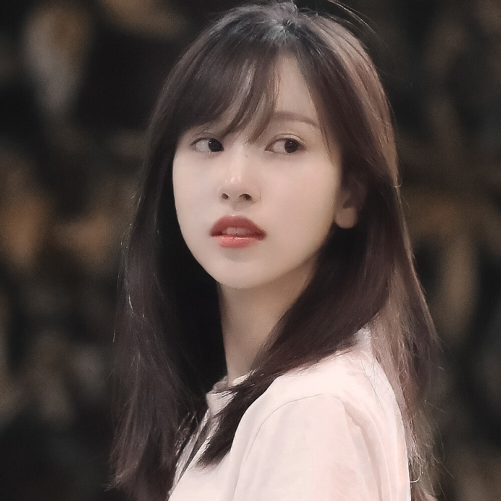 bye mina