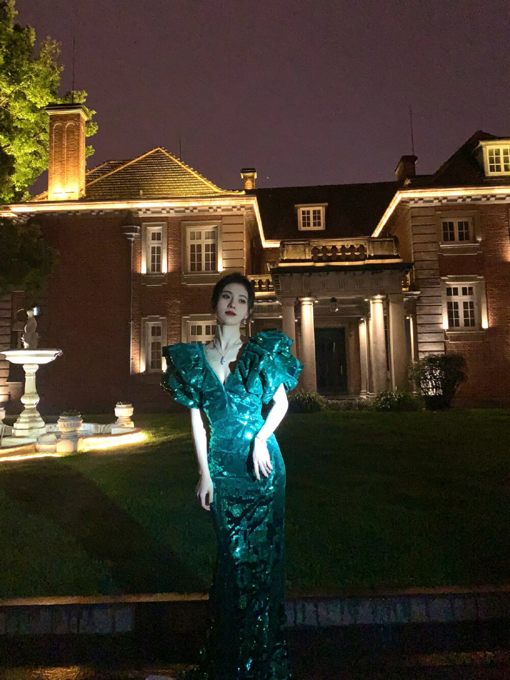 鞠婧祎工作室的图