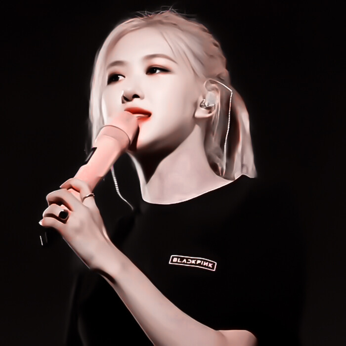 
# 唱歌的五分钟 是我和我的对话*Rosé
