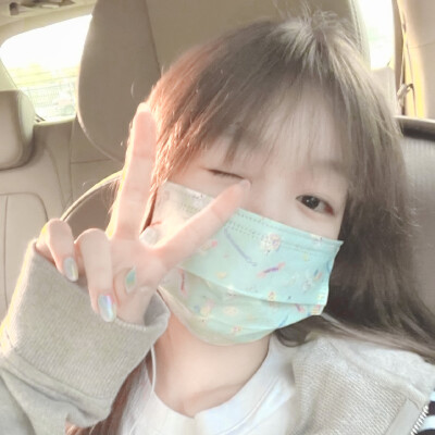 ·徐梦洁·
已经连续给彩虹发私信59天啦！