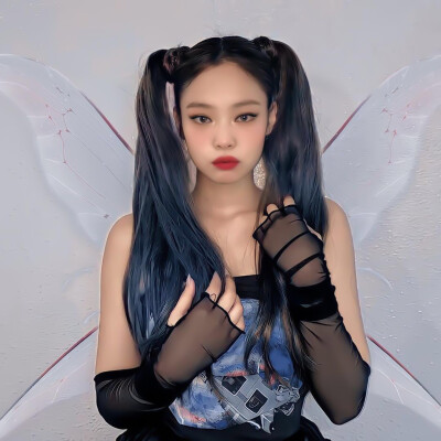 Jennie可二改套图。具体看简介。