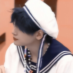 ·翟潇闻


原截.许秋泽 