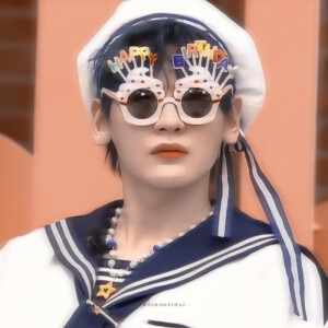 ·翟潇闻


原截.许秋泽 