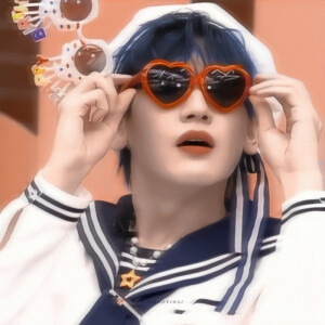 ·翟潇闻


原截.许秋泽 