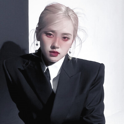 ᵛᵏⁱⁿᵍ ₋
< 朴小姐 求求你爱我好不好 >
₋
朴彩英
₋
©池唱