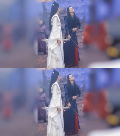 陈情令～～射日之征花絮图片～～忘羡～～
哥哥弟弟打闹日常～～