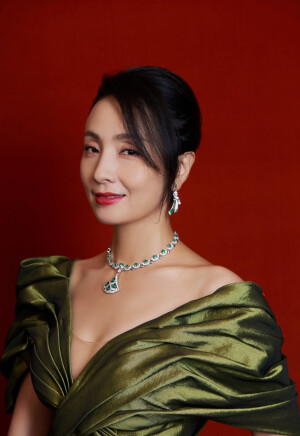 女明星的活动图集_2021