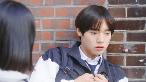 朴志训橙光素材