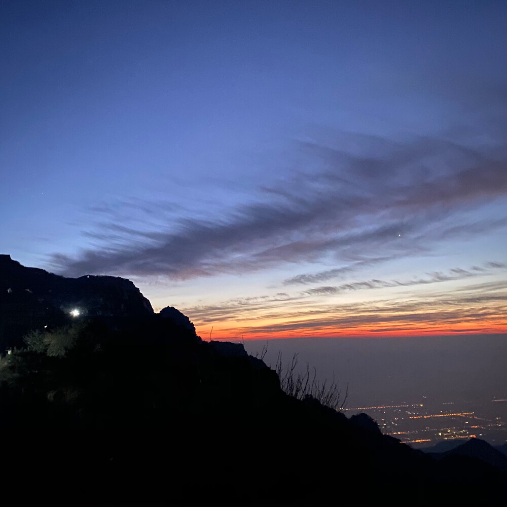 泰山夜爬 日出