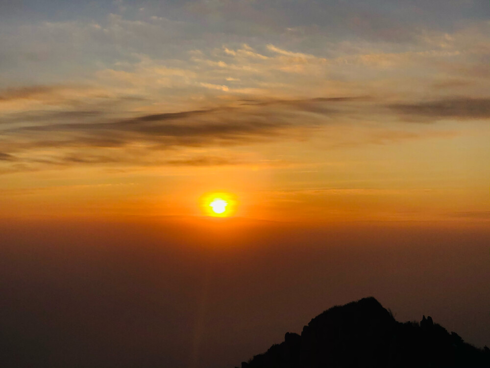 泰山夜爬 日出