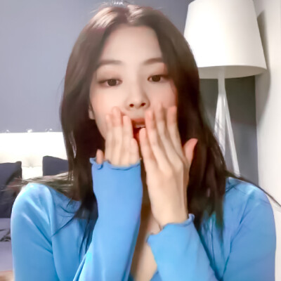 jennie头像
二转标注梦迪晚风