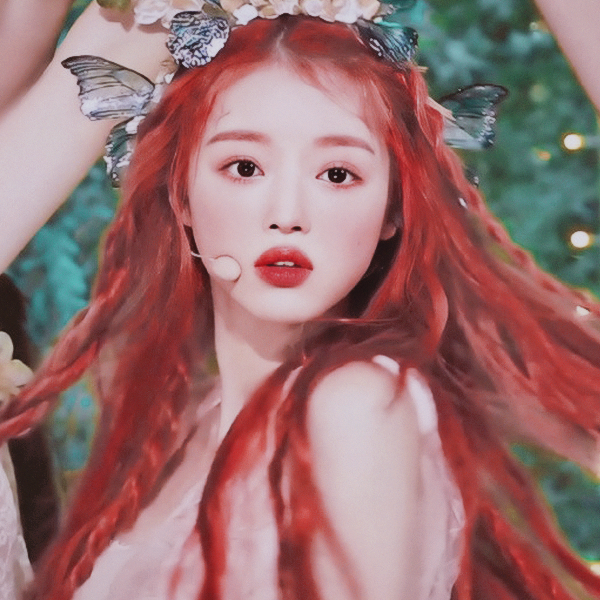 OhMyGirl：刘是我。