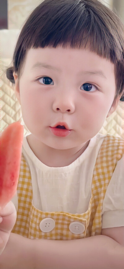 丸子妹壁纸
vb 谣尢