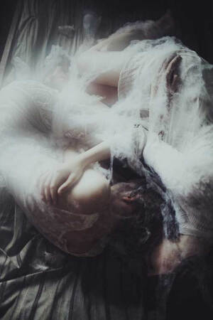 Laura Makabresku