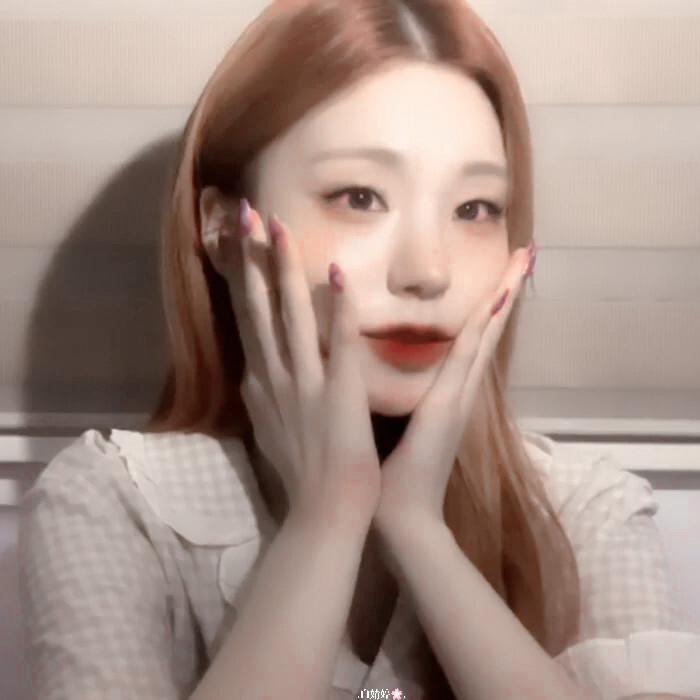 故事的小黄花/黄礼志
原赴暒.