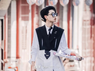 一个字:帅！！！