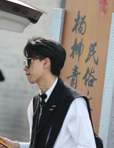 一个字:帅！！！