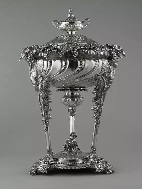 1873年 Tiffany & Co.纯银酒水罐