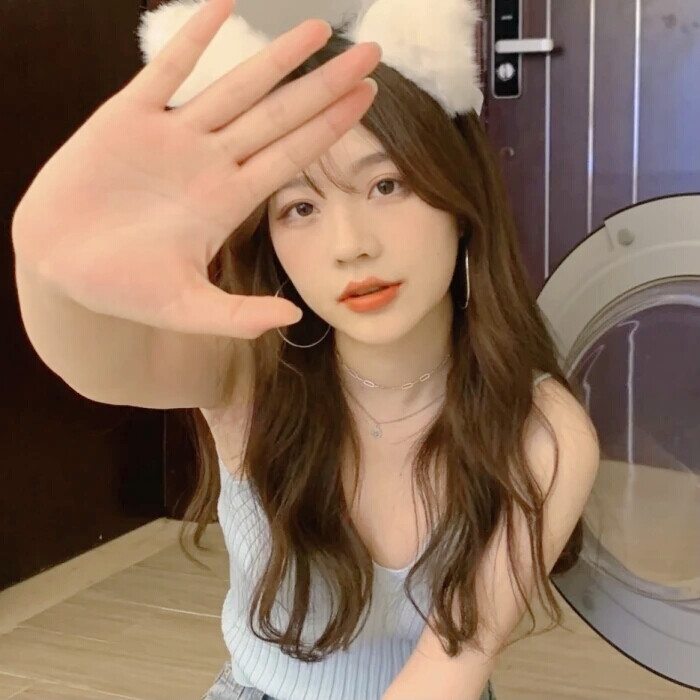 dt十二点半的街