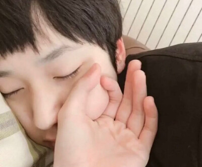人类幼崽系列之严浩翔