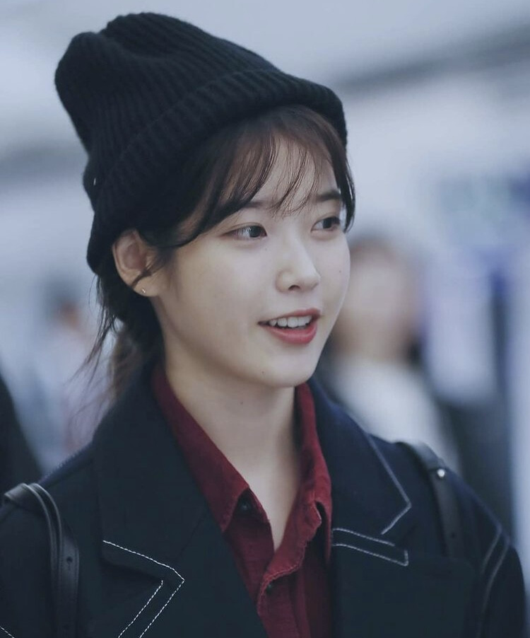 IU