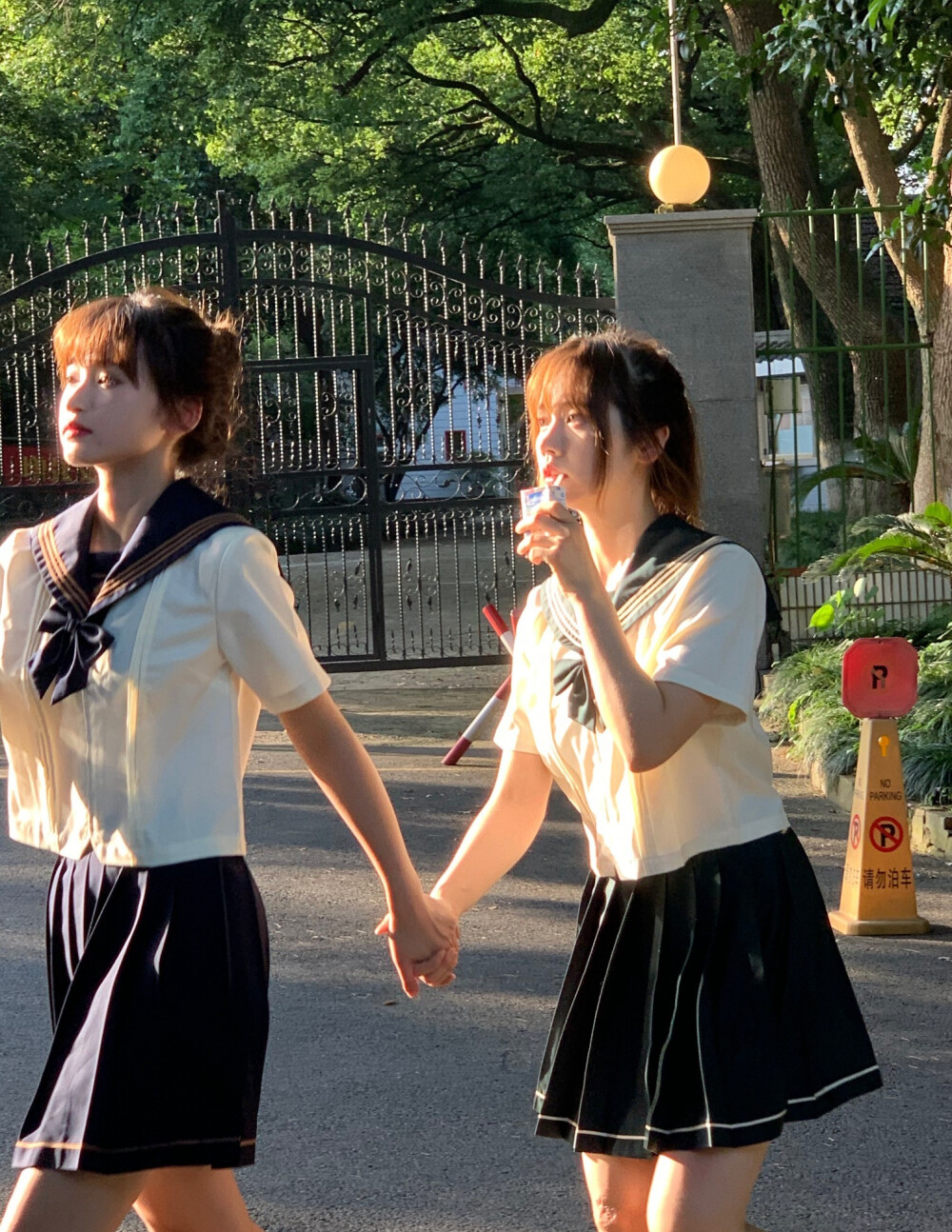 「2021毕业季」这个夏天 多年以后会成为那… - 堆糖,美图壁纸兴趣