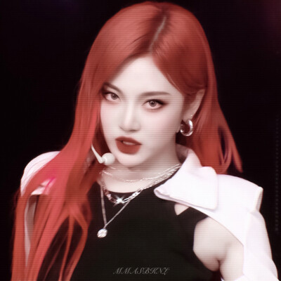 宁艺卓/沈舒桃
无文案.