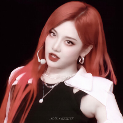 宁艺卓/沈舒桃
无文案.