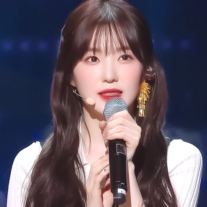 裴珠泫
原截甜丞汽水