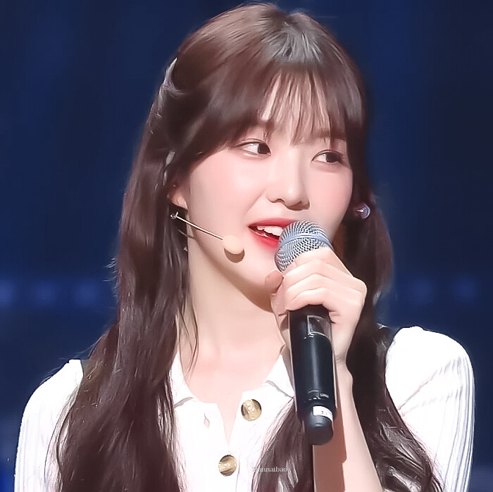 裴珠泫
原截甜丞汽水