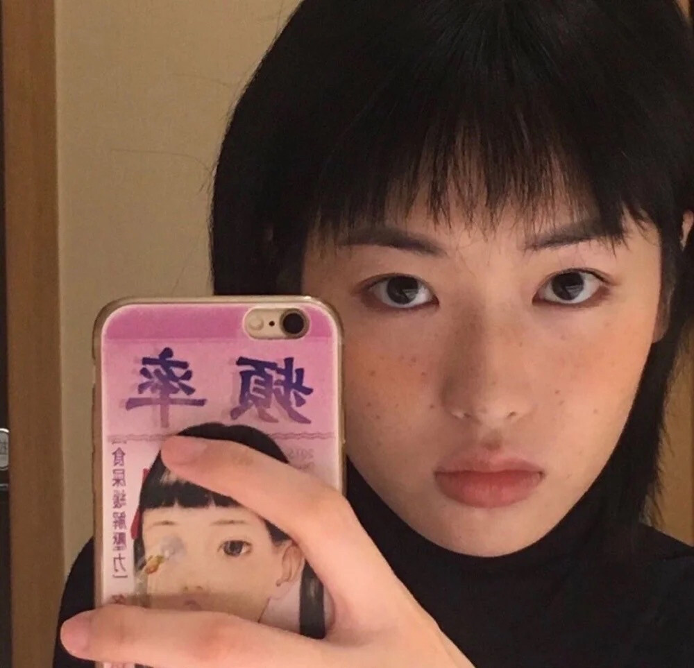 女生头像 图源网络侵删