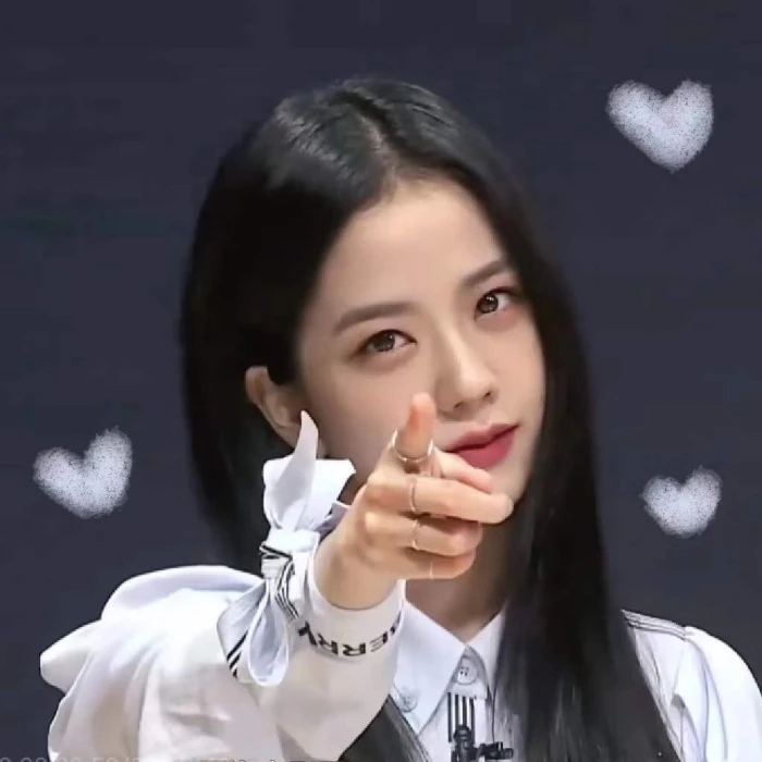 被jisoo指到的人会被考神附体语文90以上数学90以上english98以上