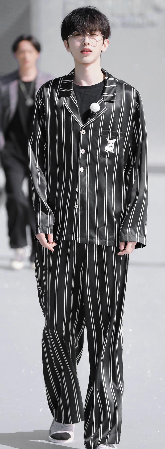 绝美蔡徐坤照片