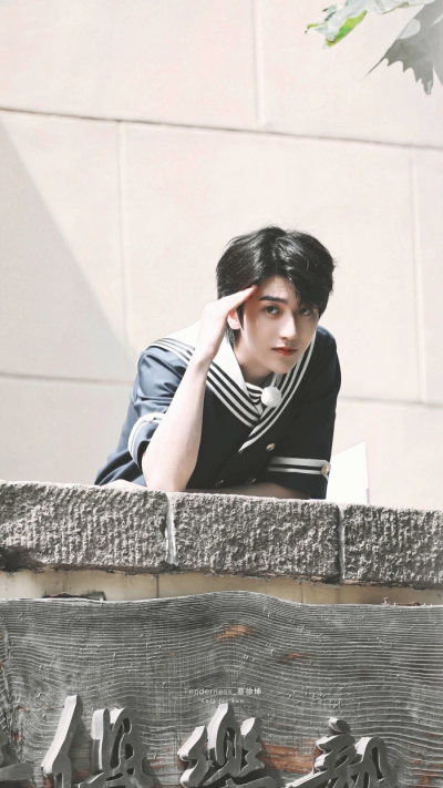 绝美蔡徐坤照片