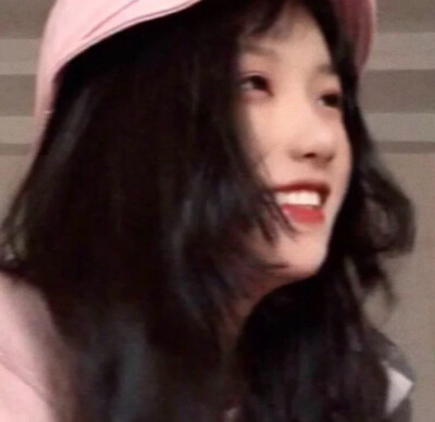 如果你瞄准月亮，即时迷失也是在星河之中.