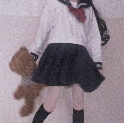 如果你瞄准月亮，即时迷失也是在星河之中.