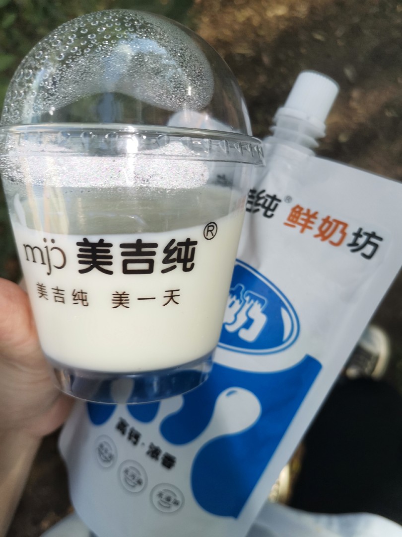 铁板鱿鱼，重庆小面，鲜虾时蔬炒饭yyds