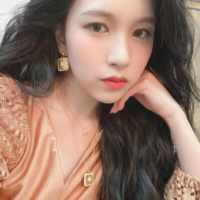 名井南 Mina TWICE