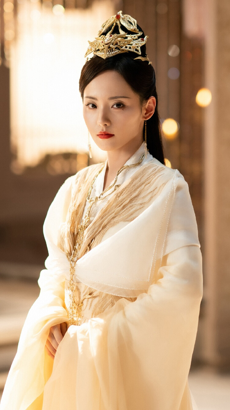 千古玦尘芜浣张嘉倪